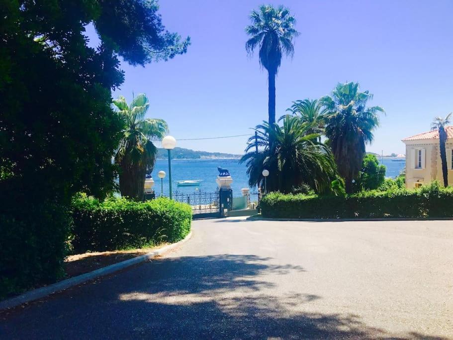 Port Tamaris, Le Troisieme Apartment ลาแซน-ซูร์-แมร์ ภายนอก รูปภาพ